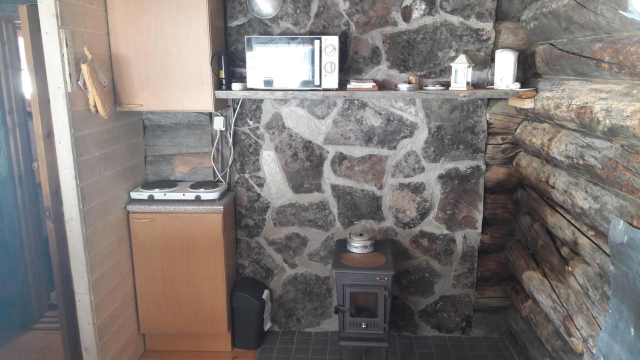Cabin At Huskies Farm Inari Exterior foto